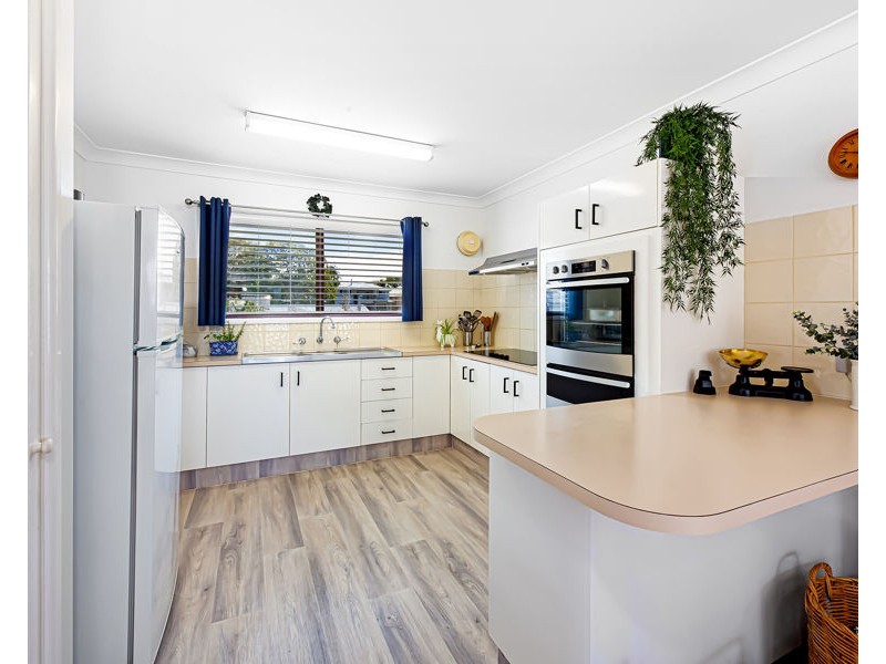 61 Noamunga Crescent, Gwandalan NSW 2259