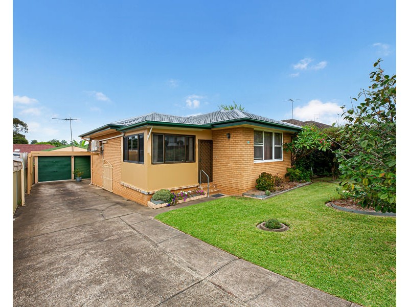 16 MITCHELL STREET, South Penrith NSW 2750