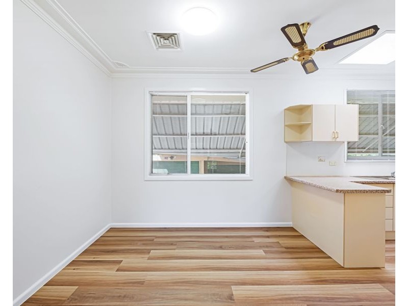 16 MITCHELL STREET, South Penrith NSW 2750