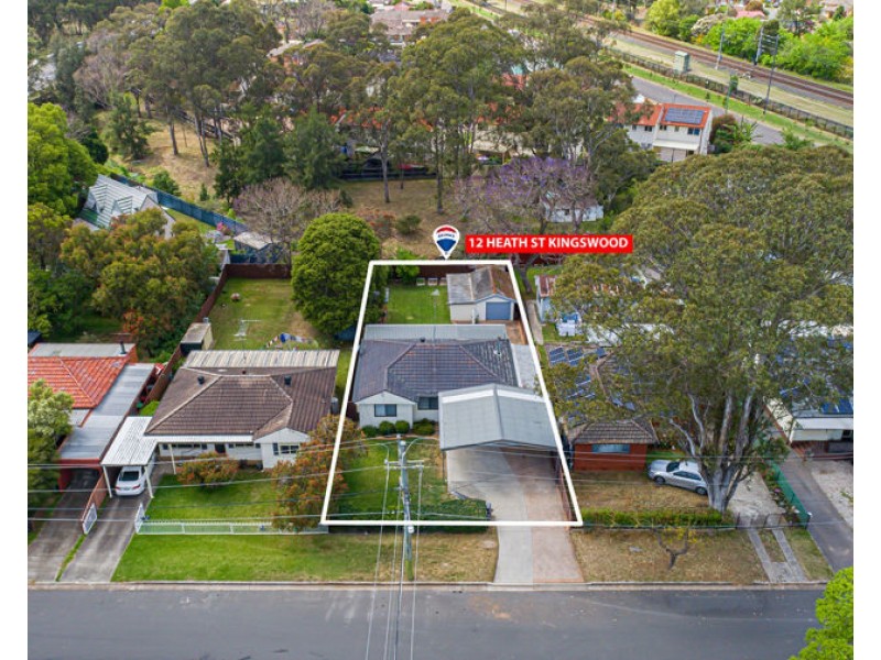 12 HEATH STREET, Kingswood NSW 2747