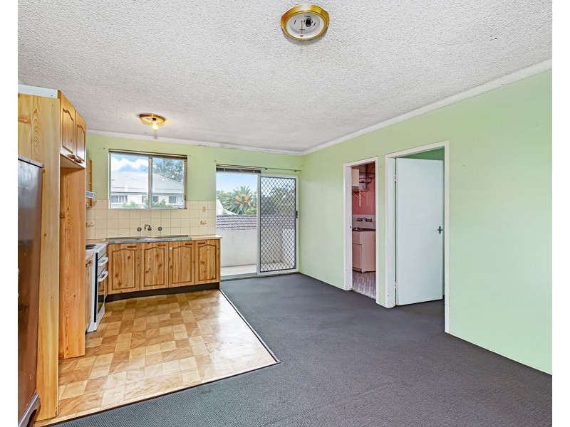 9/15 FIRST STREET, Kingswood NSW 2747