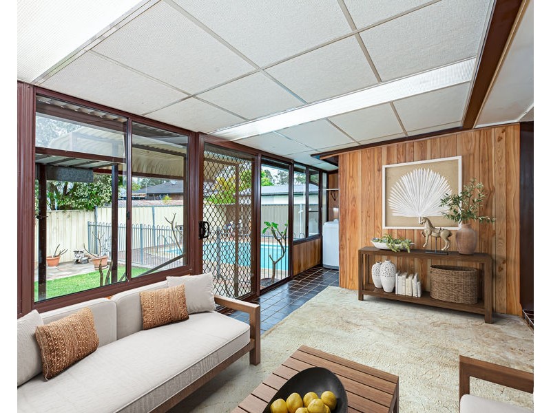 20 SUTTON RD, Cambridge Park NSW 2747