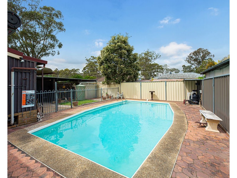 20 SUTTON RD, Cambridge Park NSW 2747