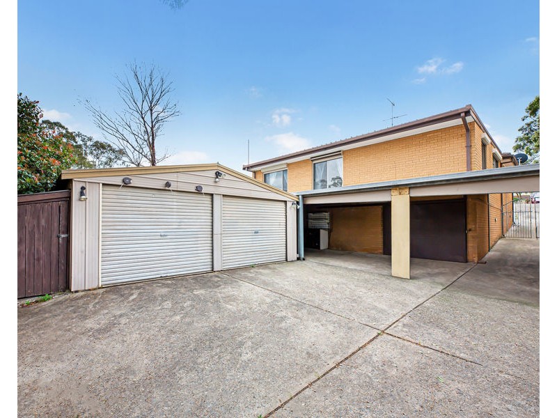 18 BALMORAL DRIVE, Cambridge Park NSW 2747