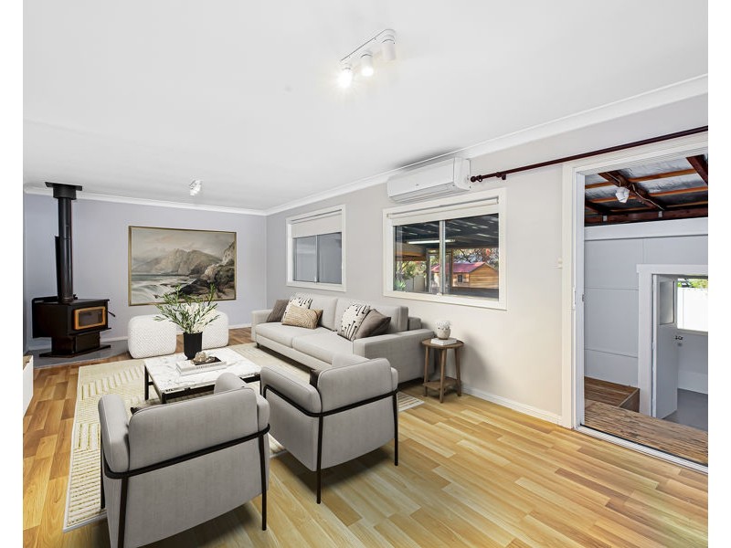 15 LINCOLN DRIVE, Cambridge Park NSW 2747