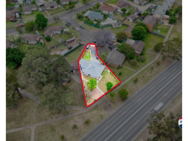 8 Porpoise Place, Willmot NSW 2770