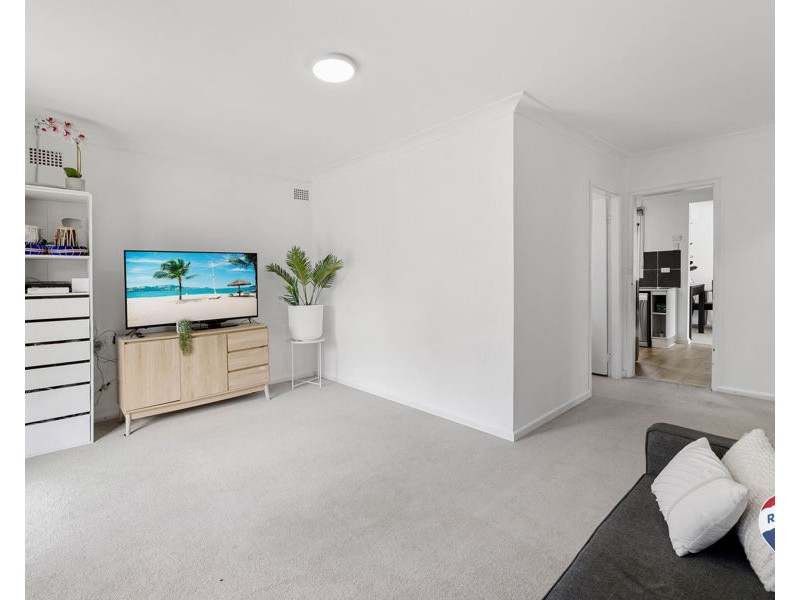 8 Porpoise Place, Willmot NSW 2770