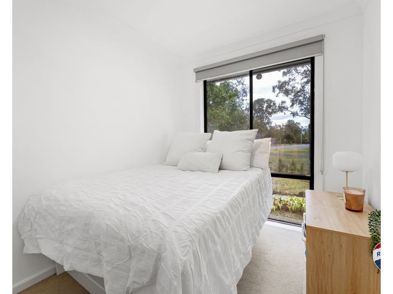 8 Porpoise Place, Willmot NSW 2770