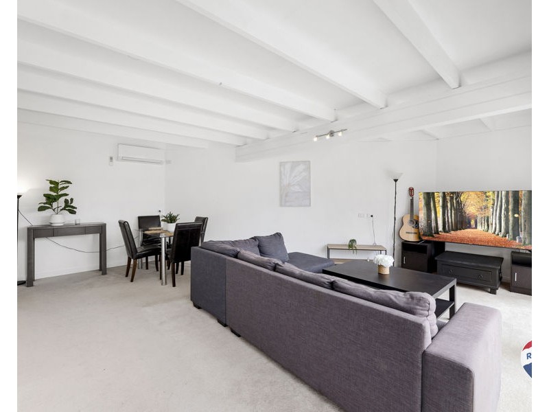 8 Porpoise Place, Willmot NSW 2770