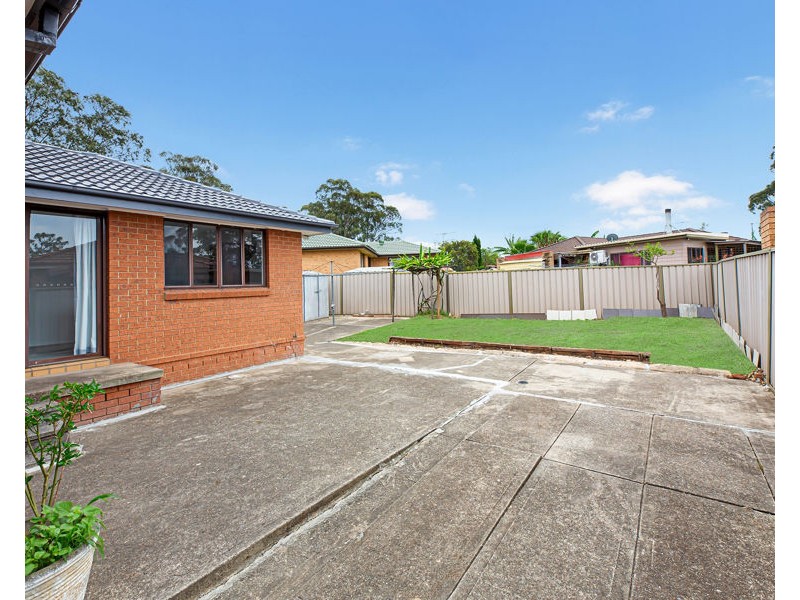 8 LEWIS ROAD, Cambridge Gardens NSW 2747