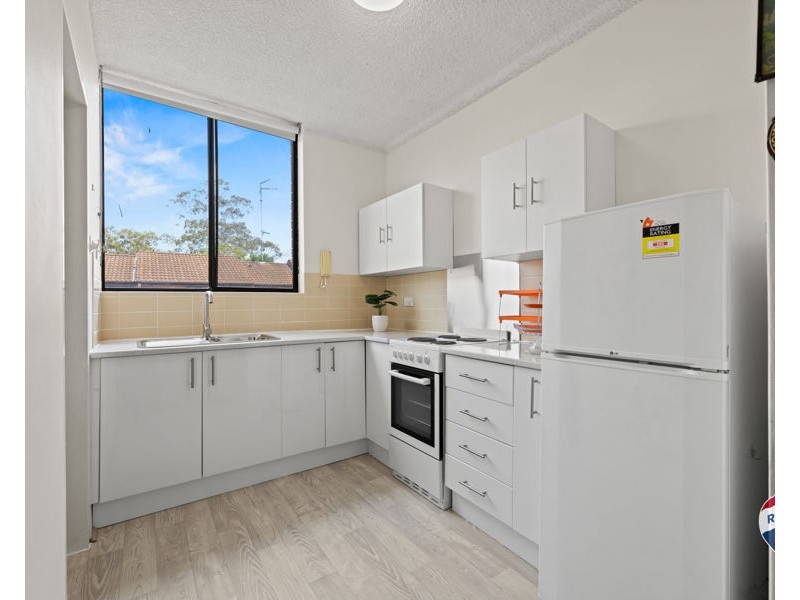 2/30 PUTLAND STREET, St Marys NSW 2760