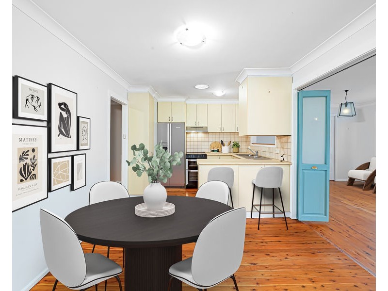 18 TUMBRIDGE CRESCENT, Cambridge Park NSW 2747