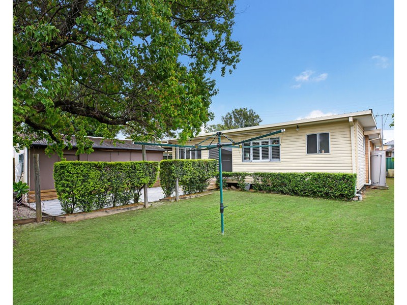 18 TUMBRIDGE CRESCENT, Cambridge Park NSW 2747