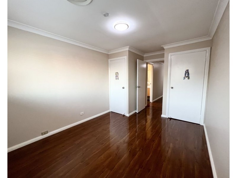 2/23 BARBER AVENUE, Penrith NSW 2750