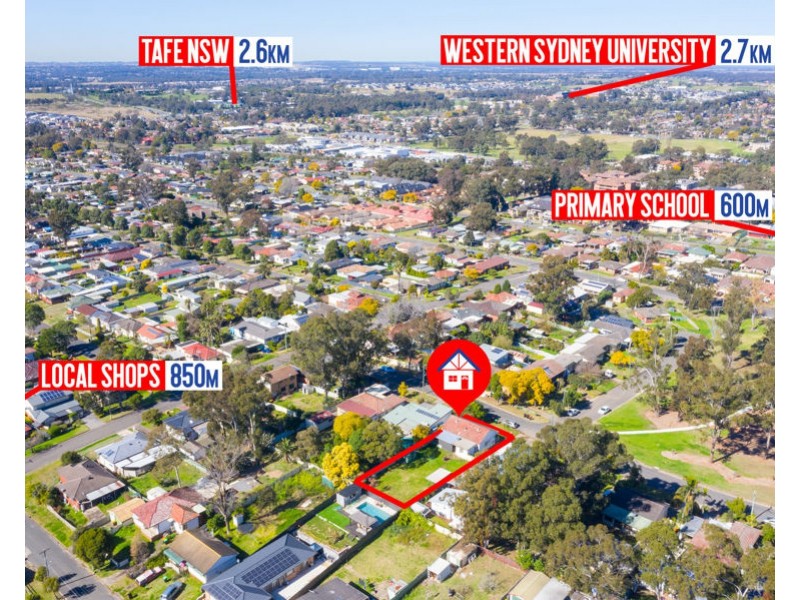 5 CONWAY AVENUE, Cambridge Park NSW 2747