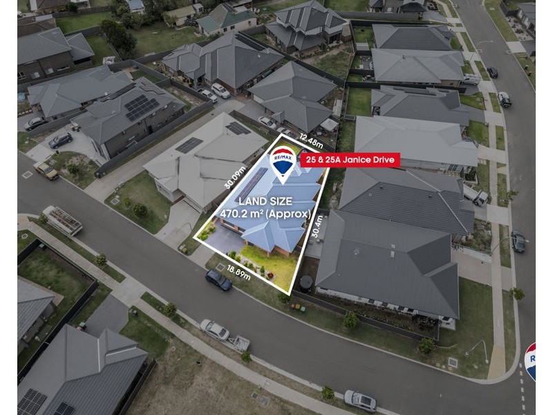 25 & 25A Janice Drive, Tahmoor NSW 2573