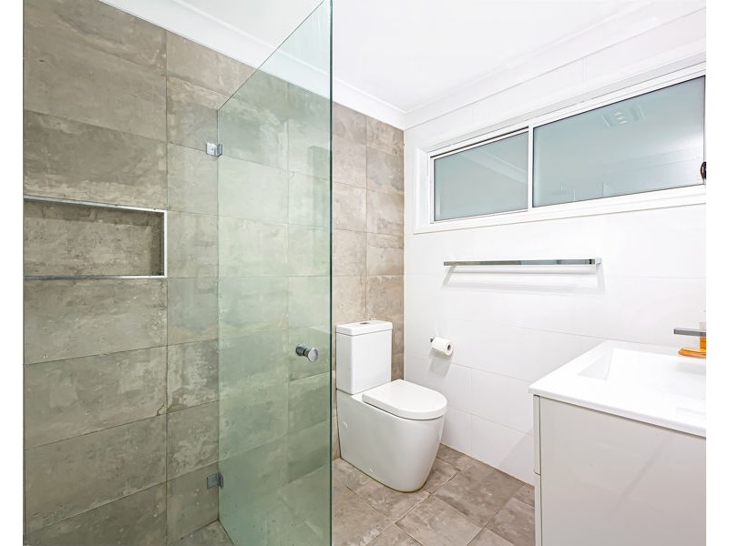 11 HUNTINGDON PARADE, Cambridge Gardens NSW 2747