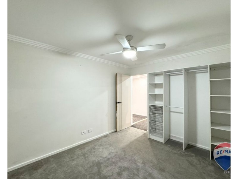 15 WINDERMERE AVENUE, Cambridge Park NSW 2747