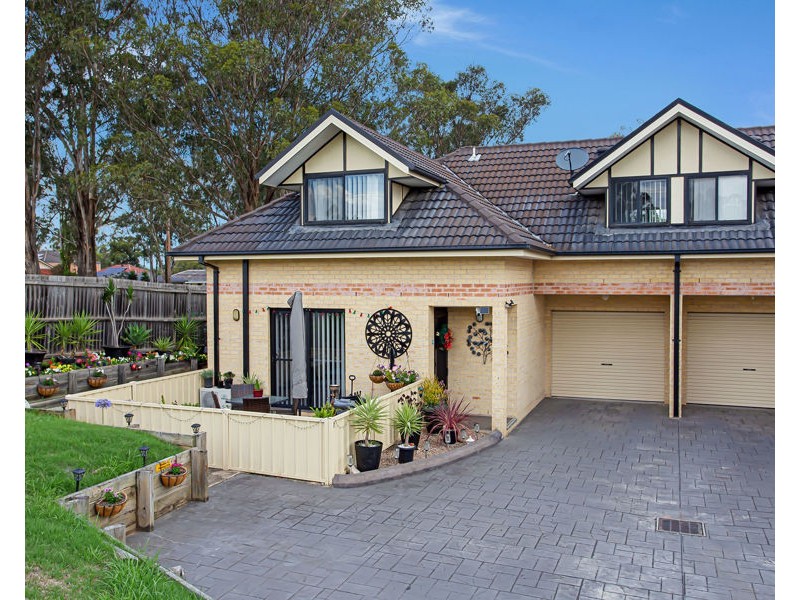 8/27 BARLOW STREET, Cambridge Park NSW 2747