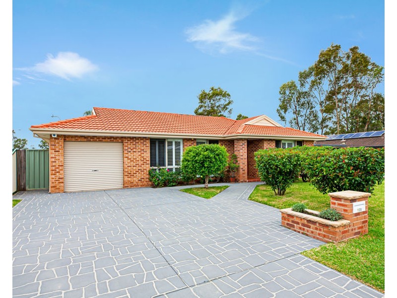 120 SUNFLOWER DRIVE, Claremont Meadows NSW 2747