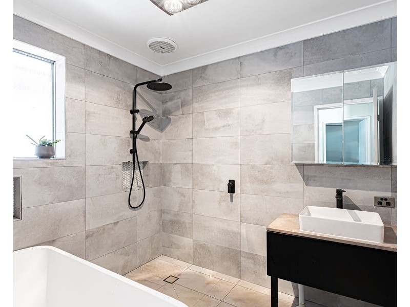 49 HARROW ROAD, Cambridge Park NSW 2747