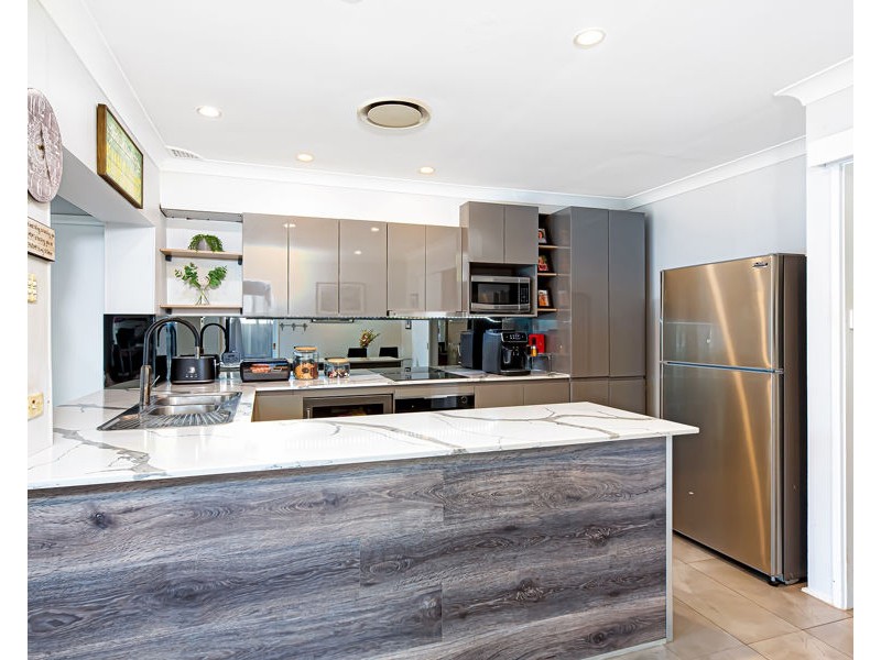 49 HARROW ROAD, Cambridge Park NSW 2747