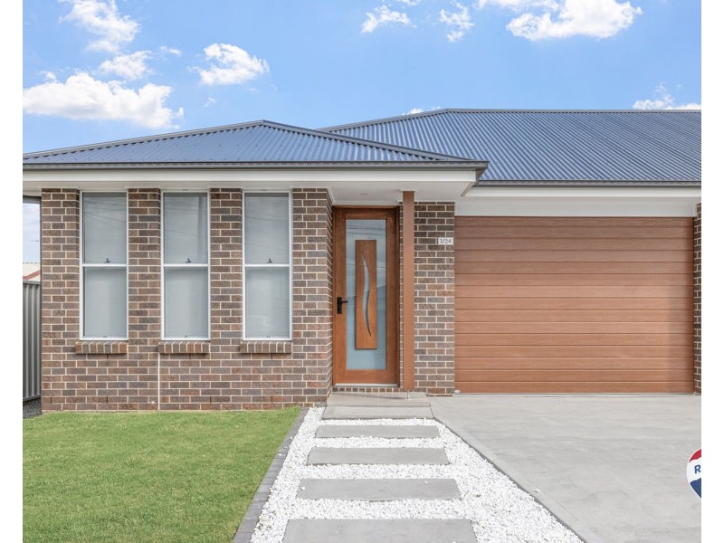 24 Bowden Street, Heddon Greta NSW 2321