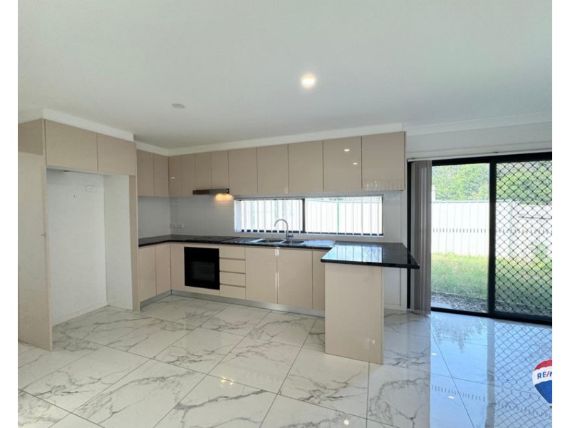 2A MCMAHON CLOSE, Penrith NSW 2750