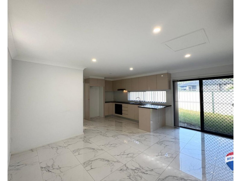 2A MCMAHON CLOSE, Penrith NSW 2750