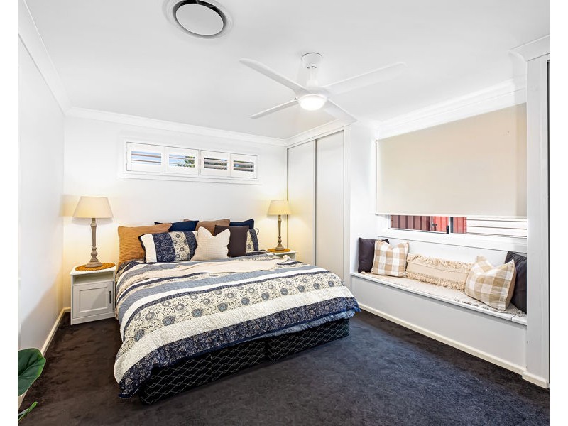 99 COLLEGE STREET, Cambridge Park NSW 2747