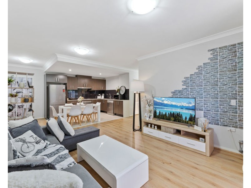 6/8D Myrtle Street, Prospect NSW 2148