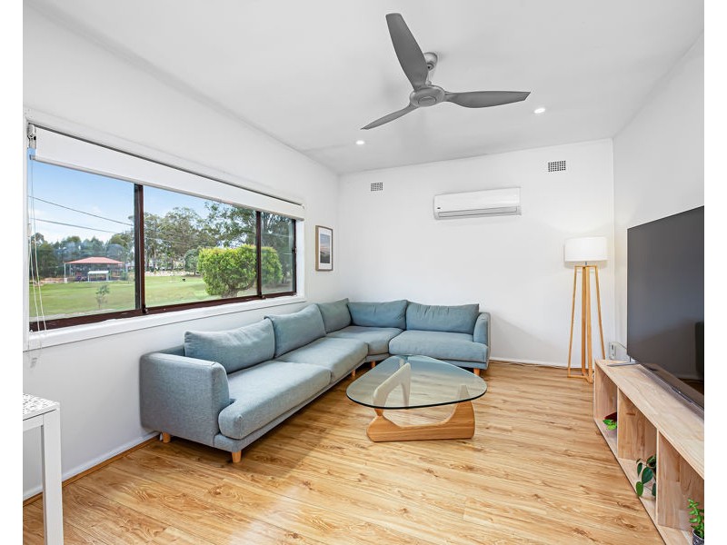 11 CHELTENHAM AVENUE, Cambridge Park NSW 2747