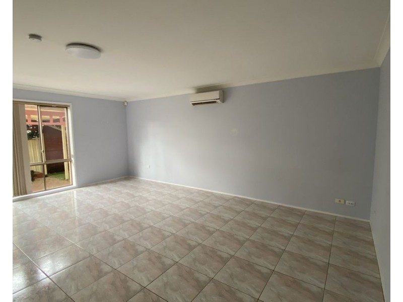 10A FLORIBUNDA AVENUE, Glenmore Park NSW 2745