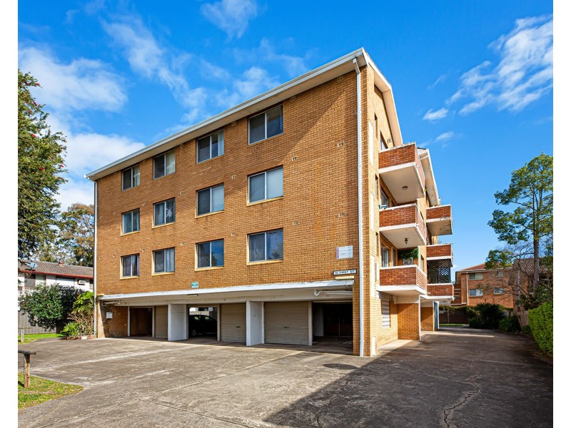 4/15 FIRST STREET, Kingswood NSW 2747