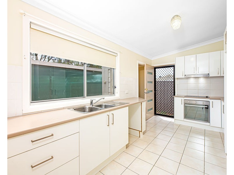 31 OXFORD STREET, Cambridge Park NSW 2747