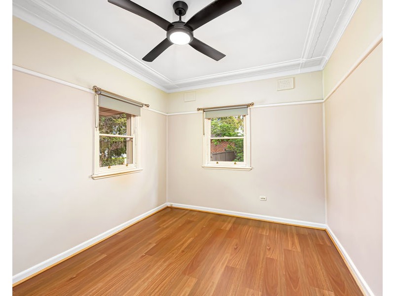 31 OXFORD STREET, Cambridge Park NSW 2747