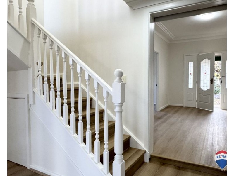 42 COLLEGE STREET, Cambridge Park NSW 2747