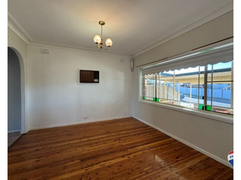 14 LUCY STREET, Kingswood NSW 2747