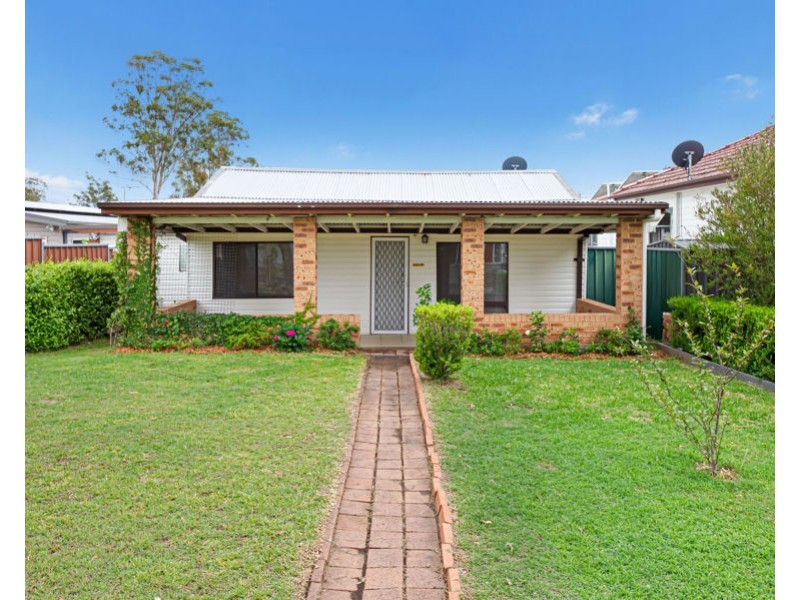 127 CAMBRIDGE STREET, Cambridge Park NSW 2747