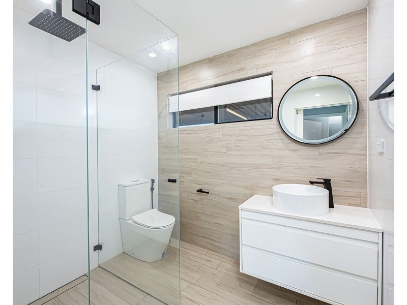 8 CADELL GLEN, St Clair NSW 2759