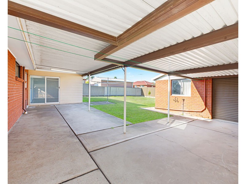 8 CADELL GLEN, St Clair NSW 2759