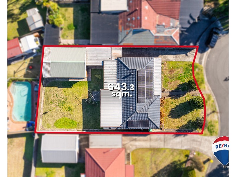 8 CADELL GLEN, St Clair NSW 2759