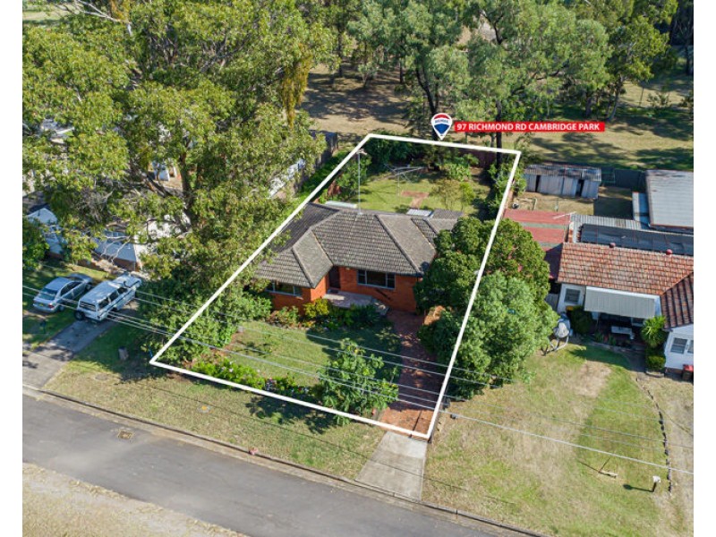 97 RICHMOND ROAD, Cambridge Park NSW 2747