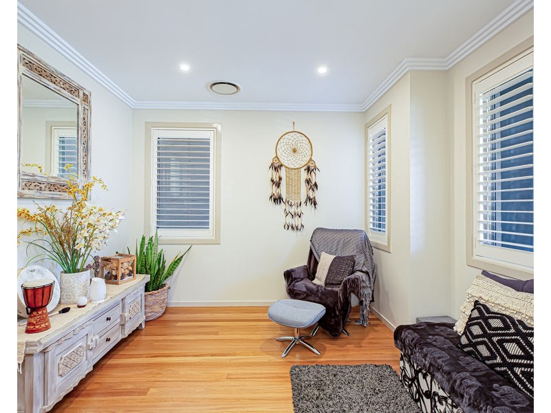 100 LORD SHEFFIELD CIRCUIT, Penrith NSW 2750