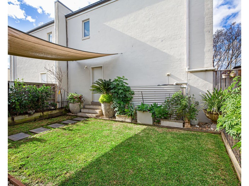 100 LORD SHEFFIELD CIRCUIT, Penrith NSW 2750