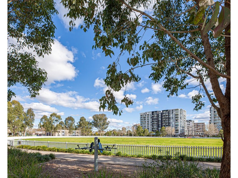 100 LORD SHEFFIELD CIRCUIT, Penrith NSW 2750