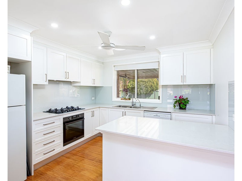 15 Marne Place, St Clair NSW 2759