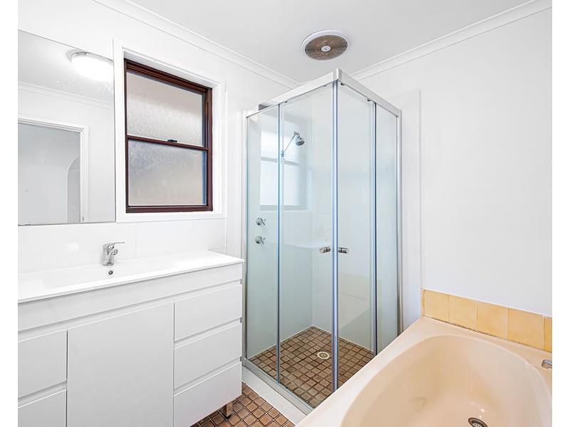 8 LEWIS ROAD, Cambridge Gardens NSW 2747