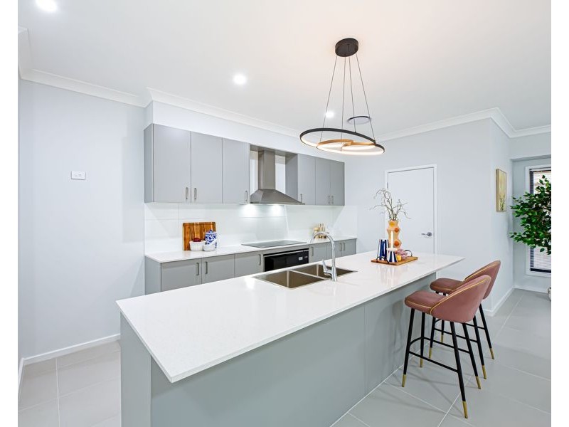 76 & 76A CAMBRIDGE STREET, Cambridge Park NSW 2747