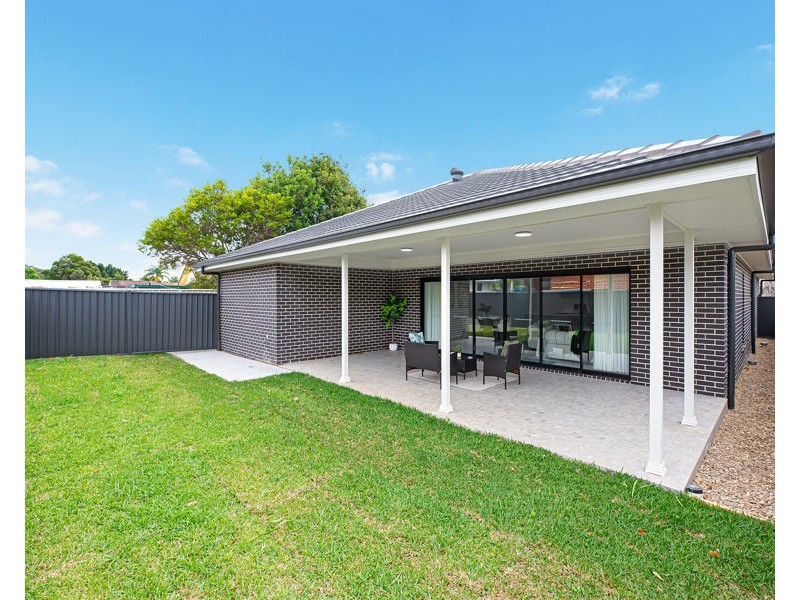 76 & 76A CAMBRIDGE STREET, Cambridge Park NSW 2747